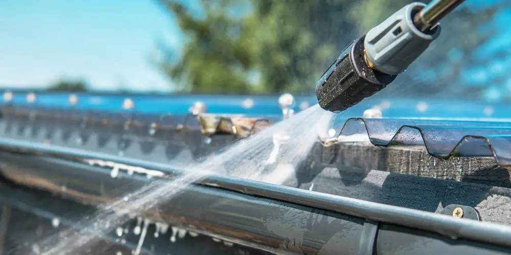 Step by Step Gutter Cleaning Process.webp